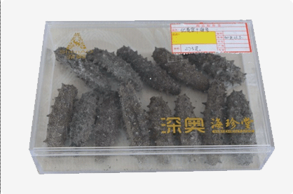 盐干海参采用地道传统工艺精加工而成,参体保留一定的盐分,便于储存,发制简单。